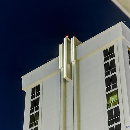Mgm Signature-30-721 1Br2Ba F1 Strip View Balcony ลาสเวกัส ภายนอก รูปภาพ